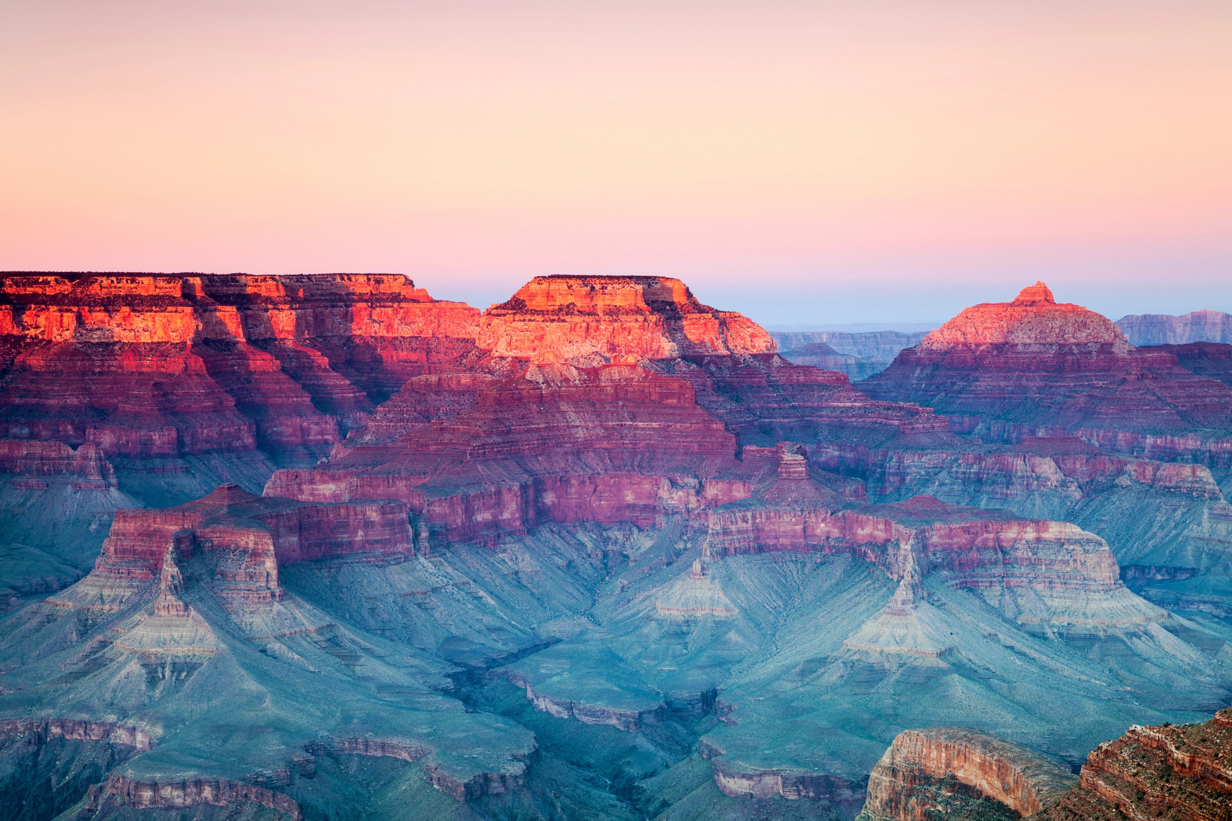 Grand_Canyon,_Arizona[1].webp